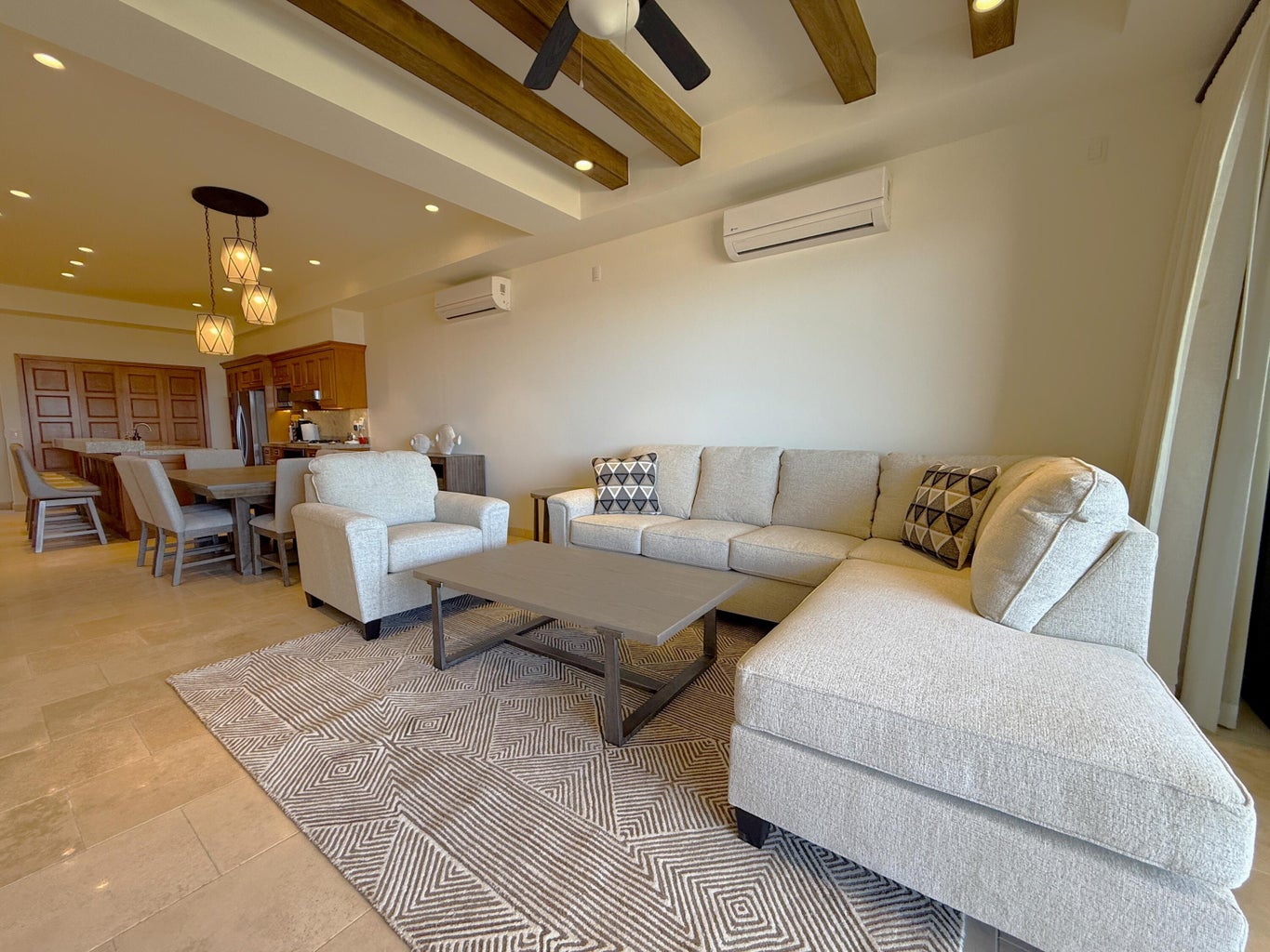 20250813054731708165000000-o