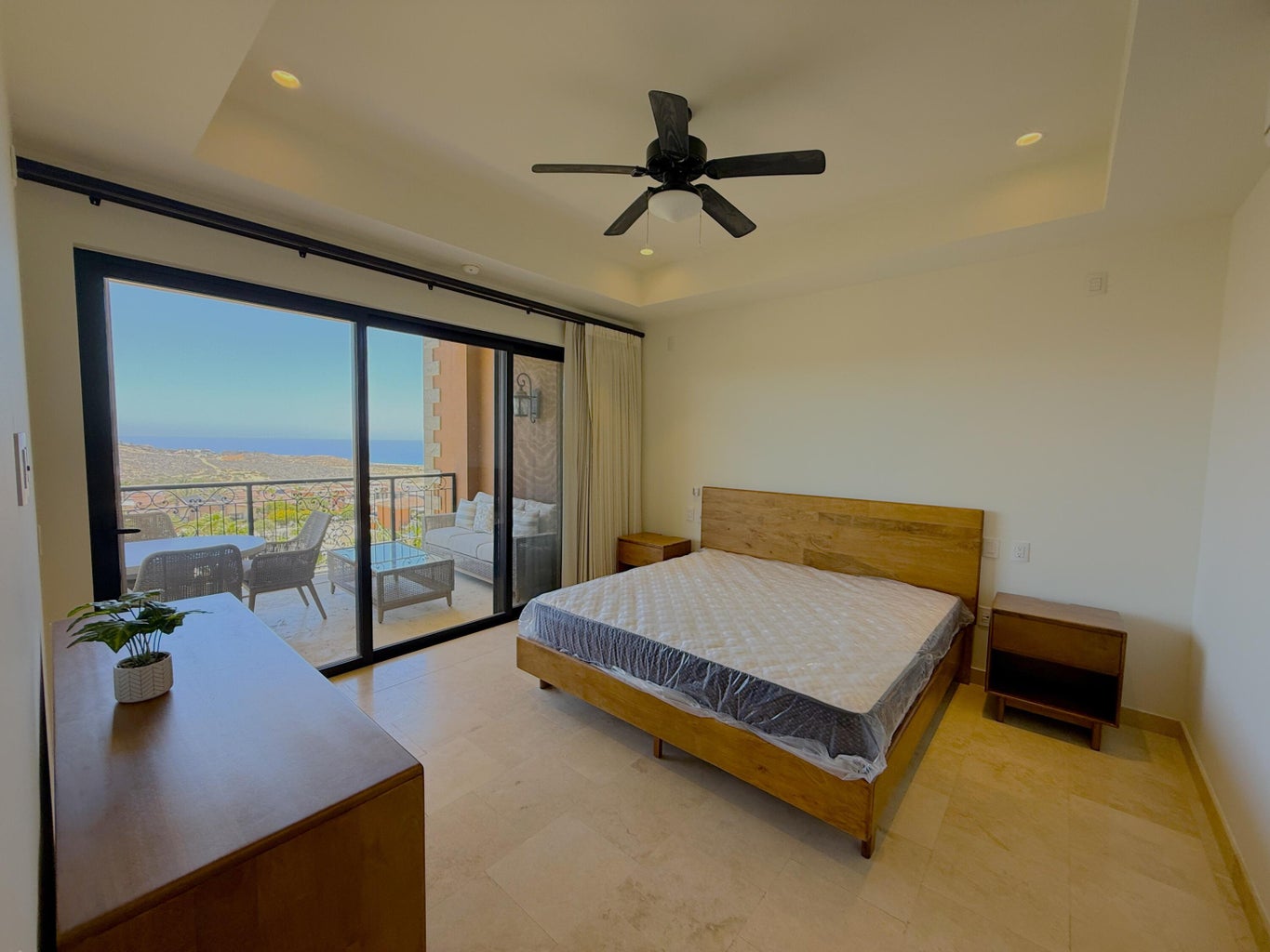 20250813054735986659000000-o